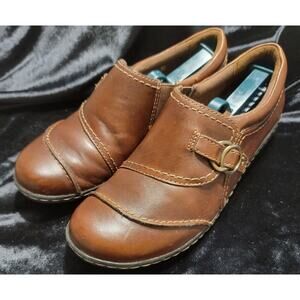 Clarks Womens 8M Brown Leather Loafers 15807 Buckle Detail